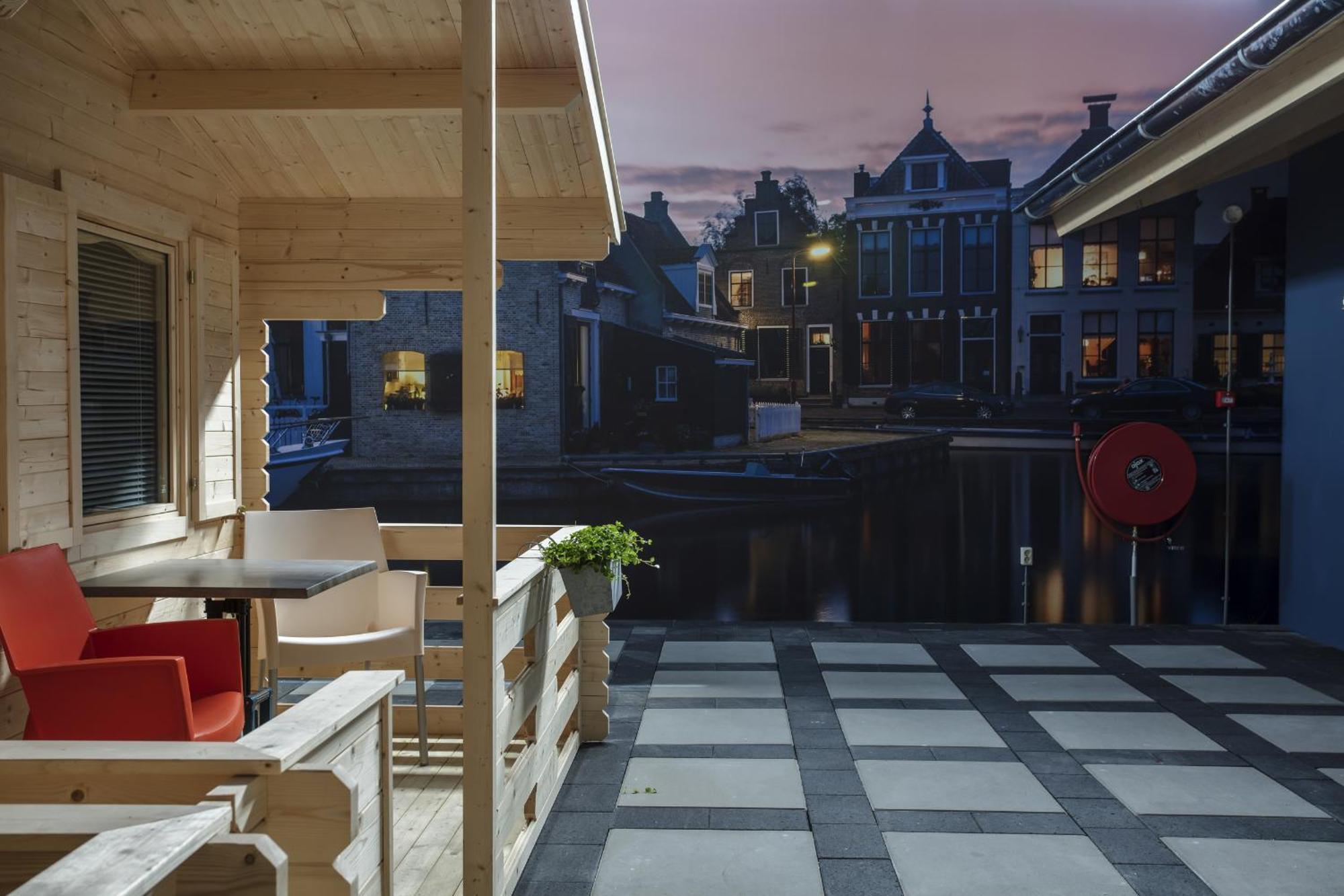 Lodgehotel De Lelie 마쿰 외부 사진